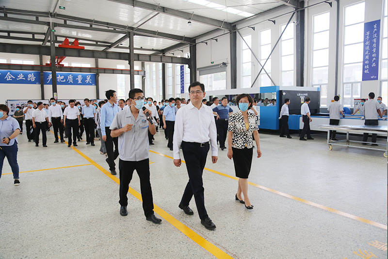 市委书记来公司观摩