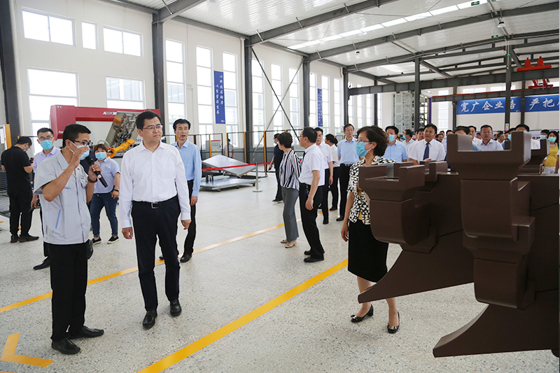 市委书记来公司观摩